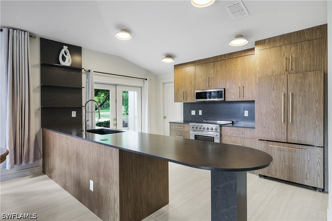2 Bed Waterfront Home for Sale in Estero, photo 11