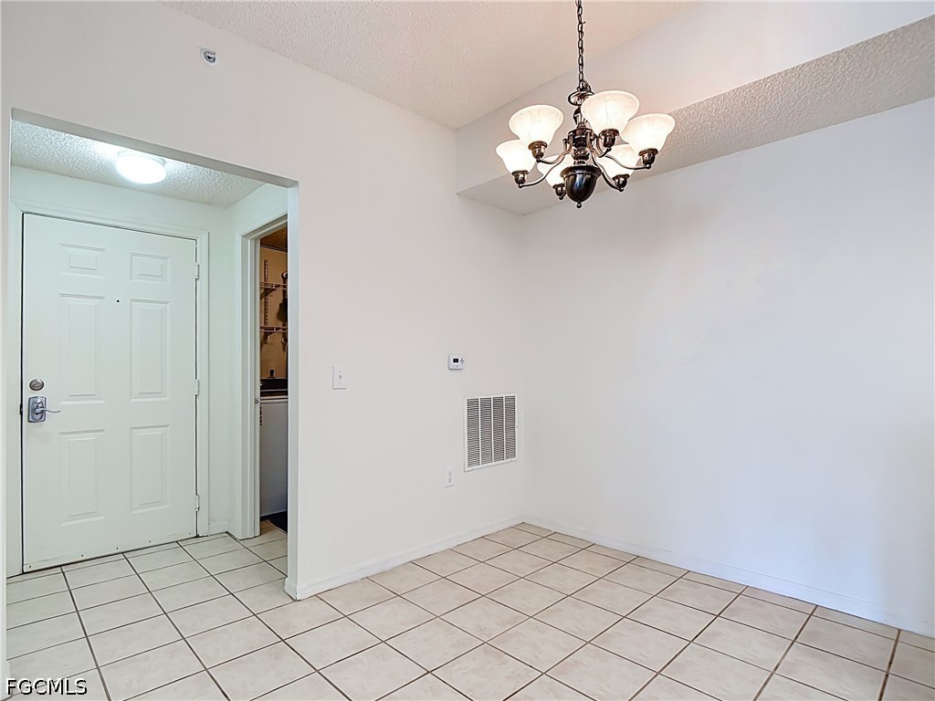 2 Bed Condominium for Sale in Fort Myers, photo 11