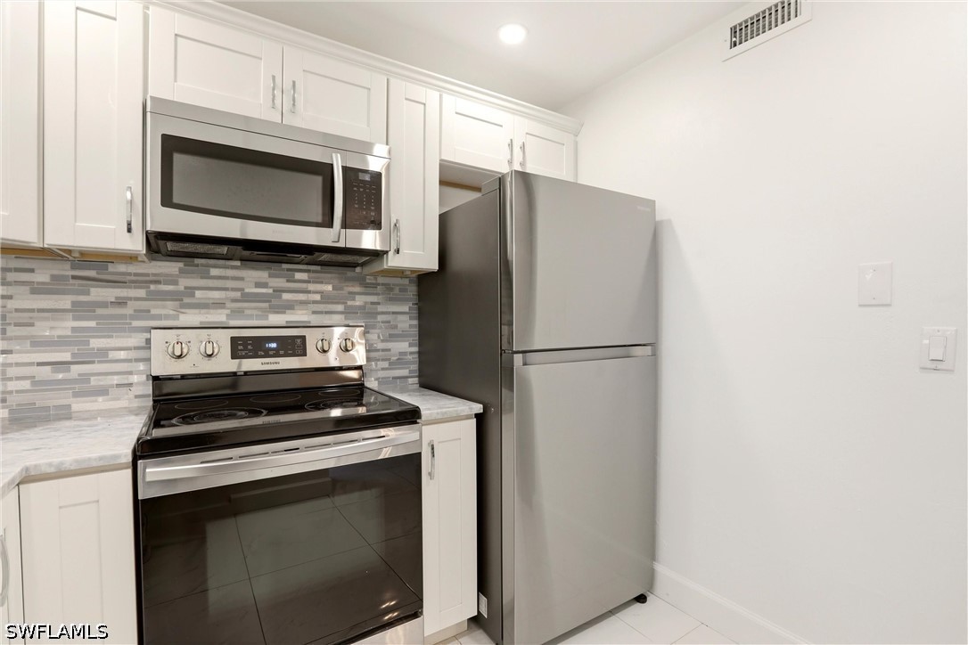 2 Bed Condominium for Sale in Springwood, photo 11