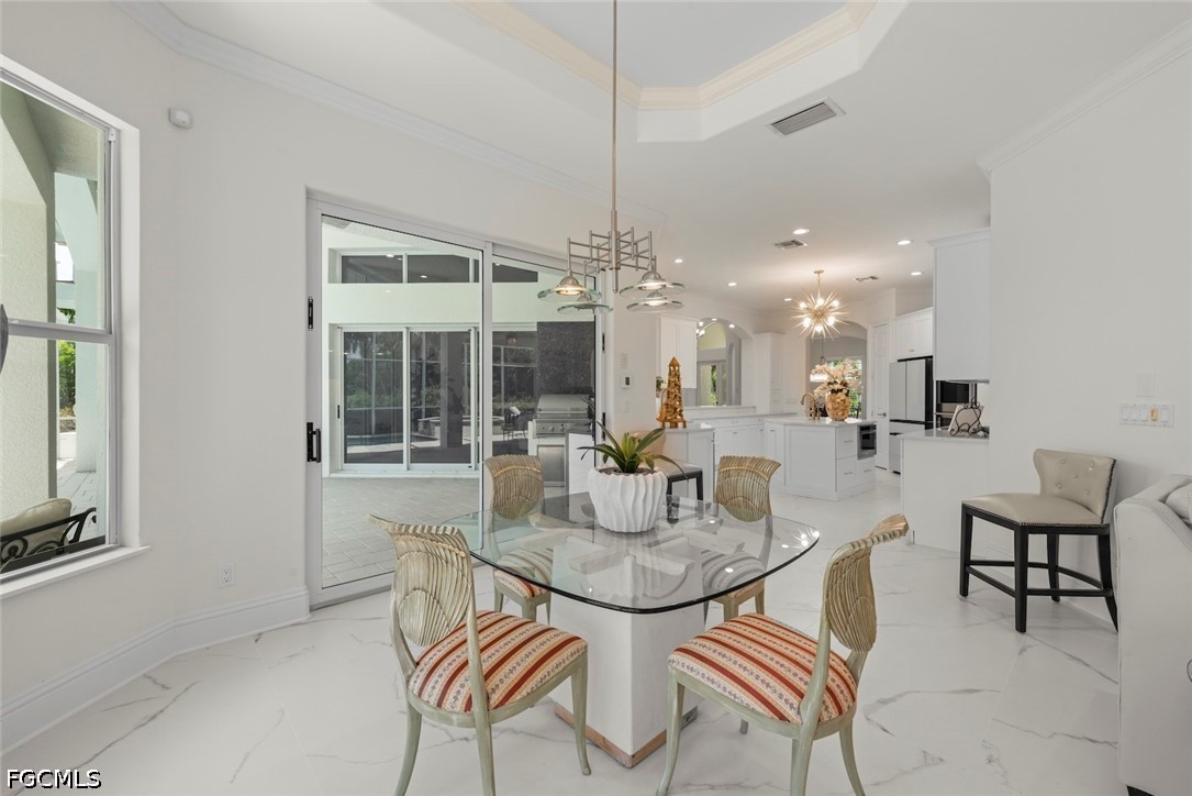 4 Bed Pool Home for Sale in Sanibel, photo 11