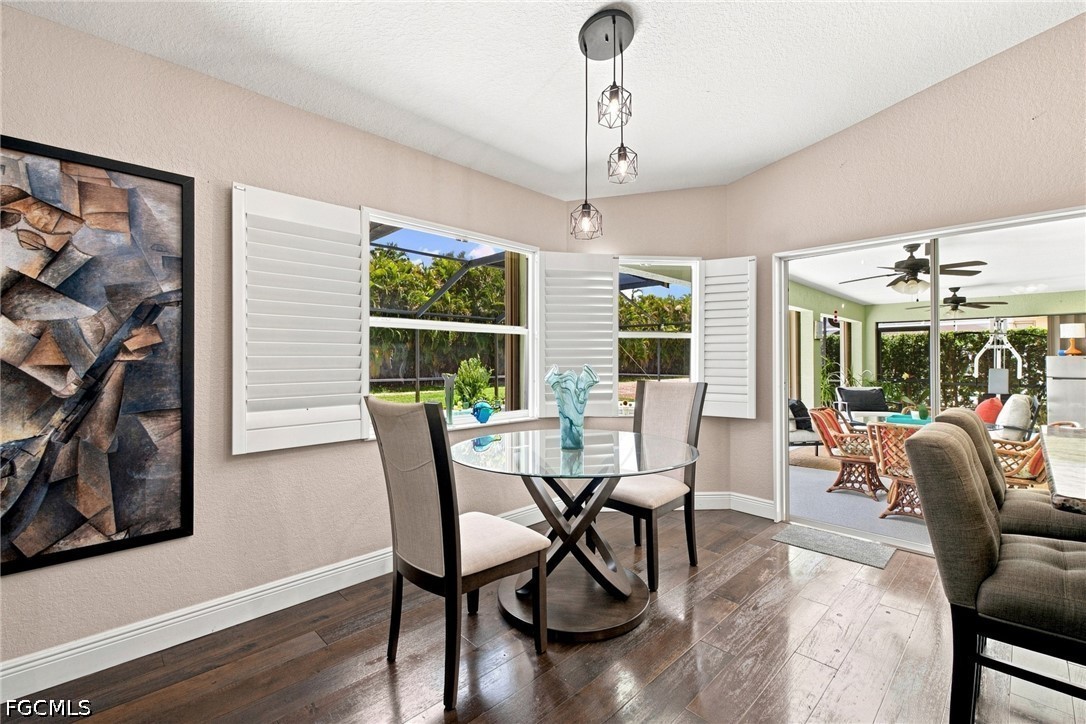 3 Bed Pool Home for Sale in Meadowbrook, photo 11