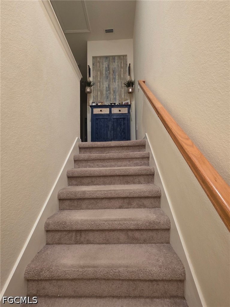 3 Bed Townhouse for Sale in Naples, photo 11