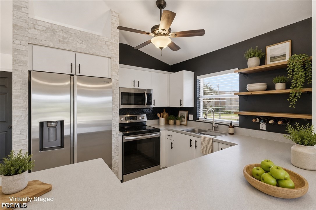 2 Bed Condominium for Sale in Lehigh Acres, photo 11