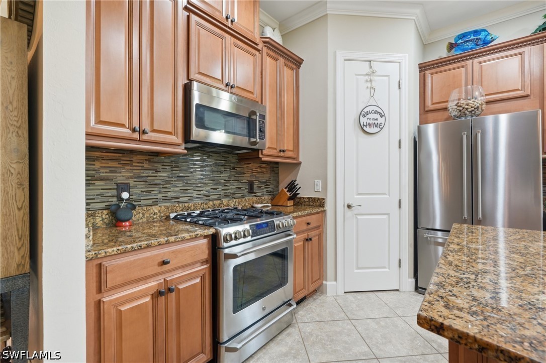 3 Bed Pool Home for Sale in Pebble Pointe, photo 11