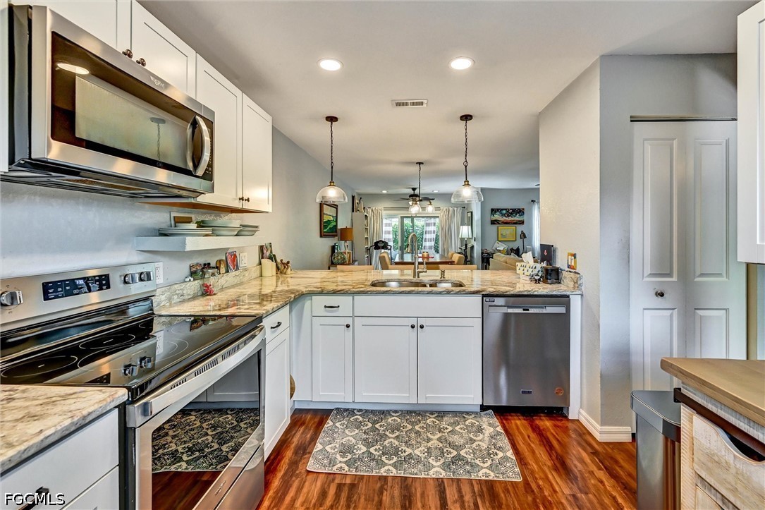 2 Bed Pool Home for Sale in Caloosa Bayview, photo 11
