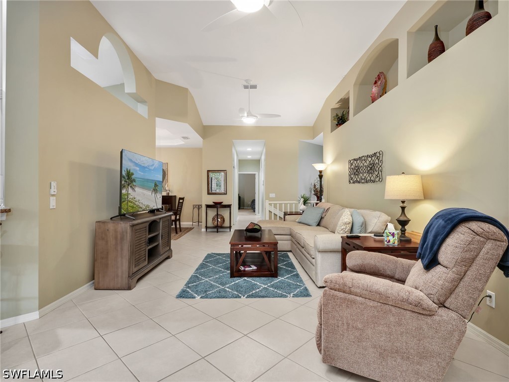 3 Bed Condominium for Sale in Crossings, photo 11