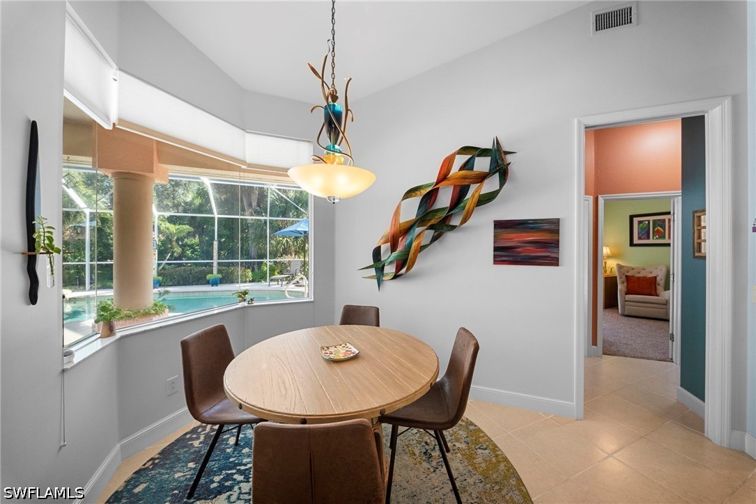 3 Bed Pool Home for Sale in Spanish Wells, photo 11