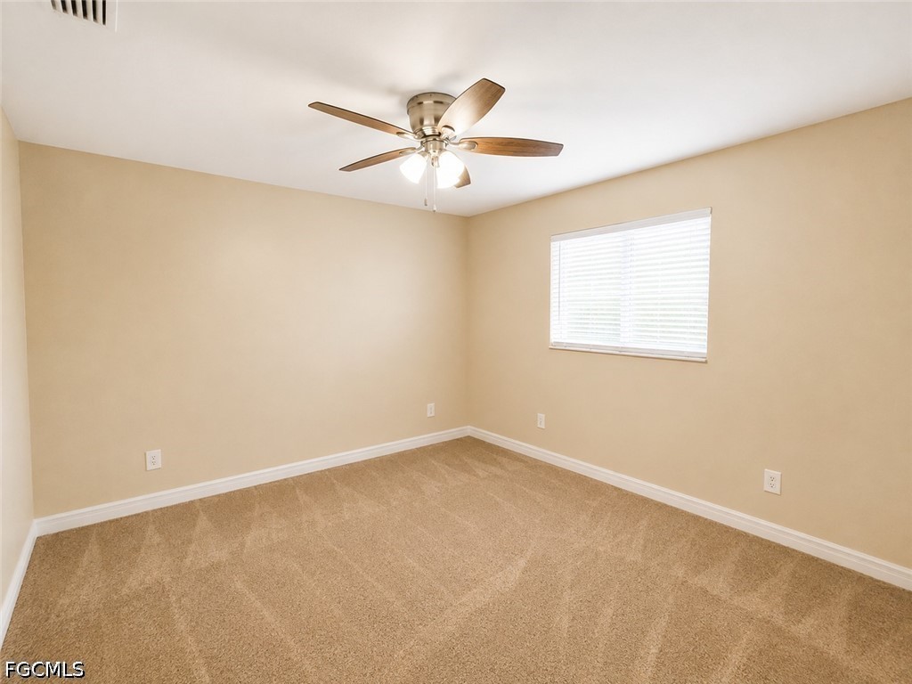 3 Bed Waterfront Home for Sale in Cape Coral, photo 11