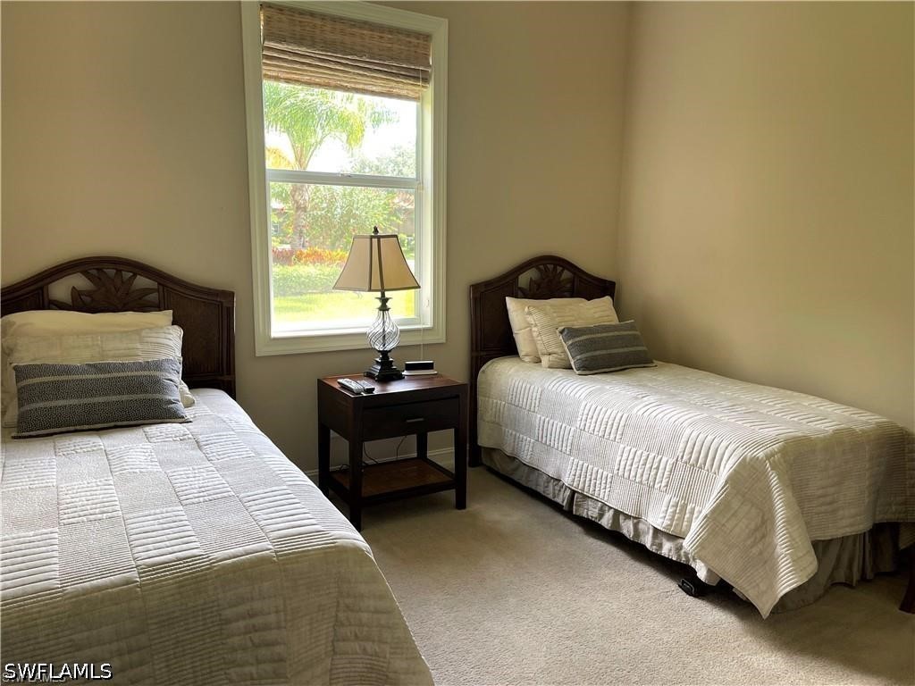 3 Bed Pool Home for Sale in Caldecott, photo 11