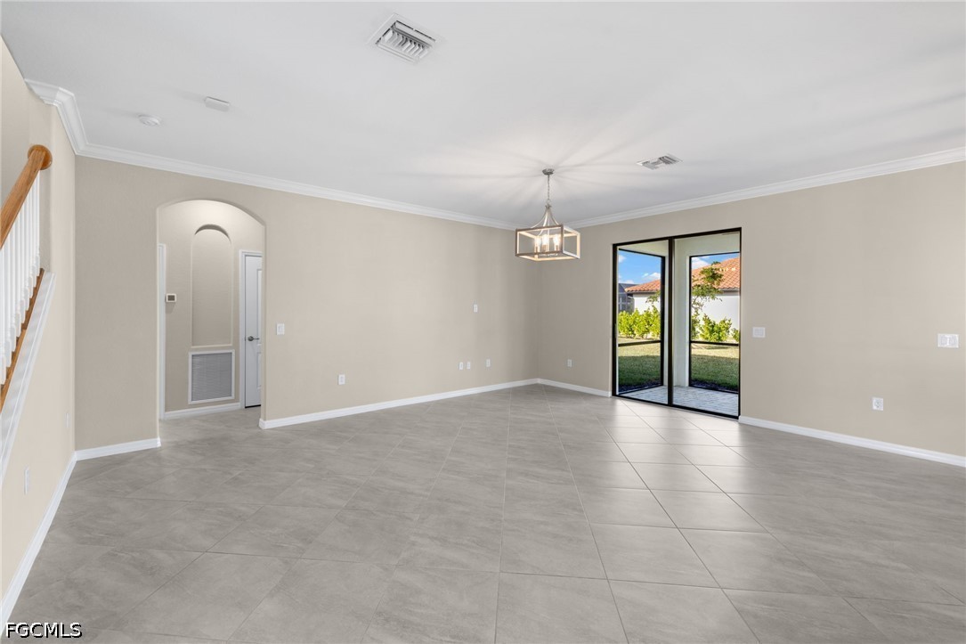 4 Bed SingleFamilyResidence for Sale in Fort Myers, photo 11