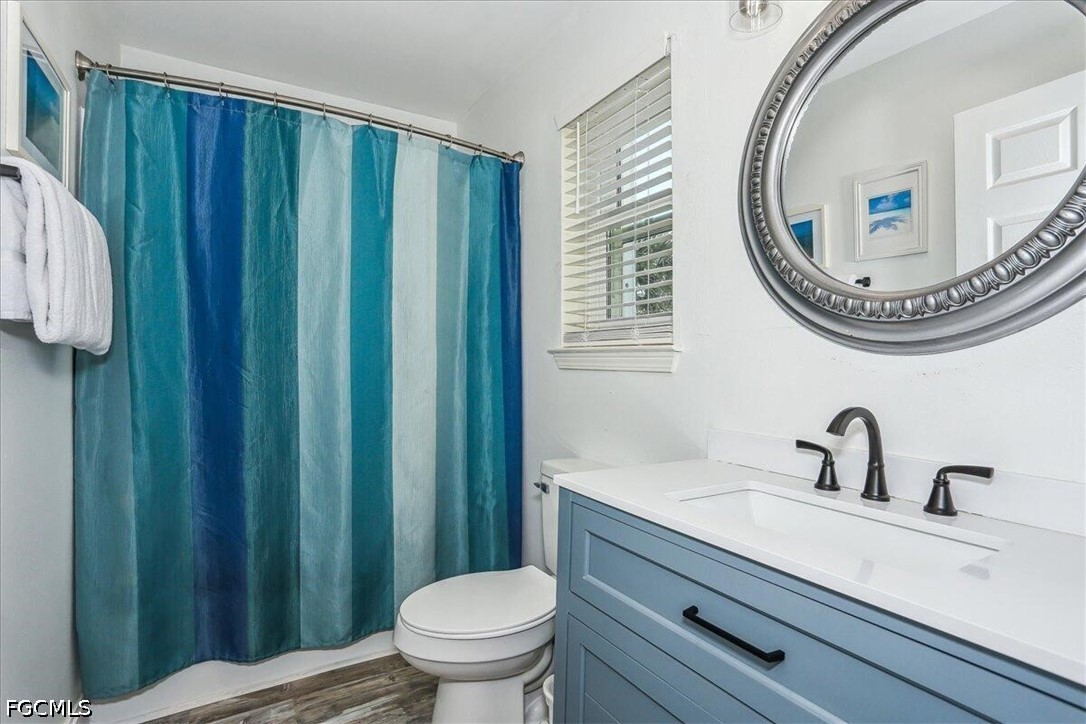 2 Bed Condominium for Sale in Navarre, photo 11