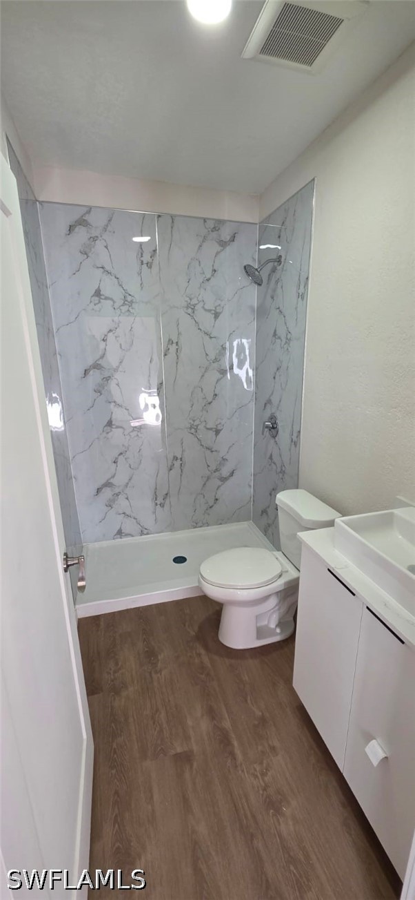 3 Bed SingleFamilyResidence for Sale in Lehigh Acres, photo 11
