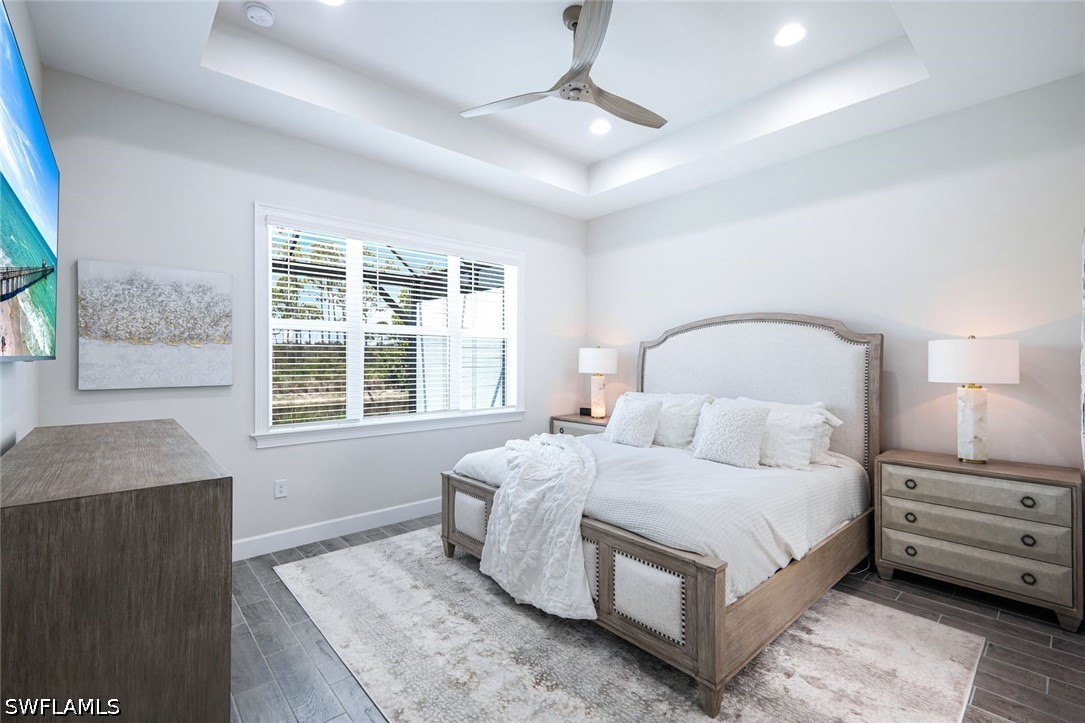 2 Bed Pool Home for Sale in Naples, photo 11