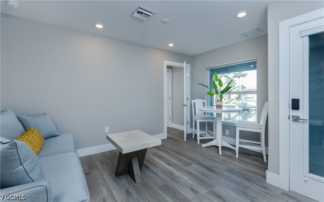 4 Bed Waterfront Home for Sale in Cape Coral, photo 11
