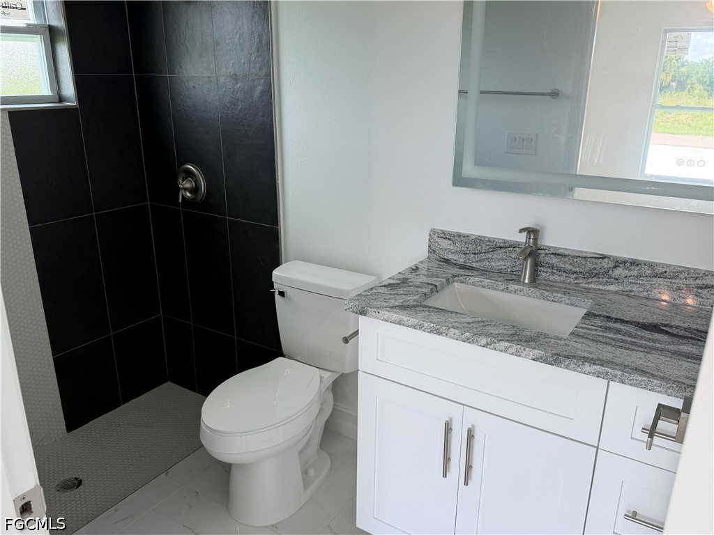 4 Bed SingleFamilyResidence for Sale in Banyan Village, photo 11