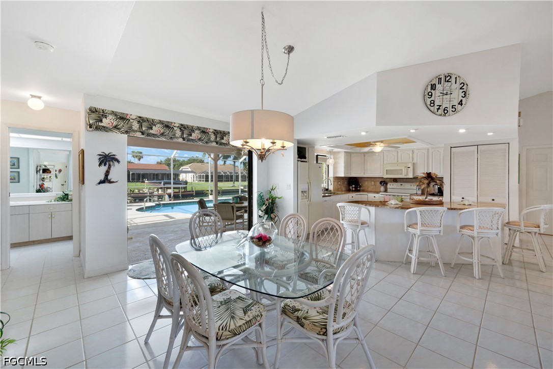 3 Bed Pool Home for Sale in Cape Coral, photo 11