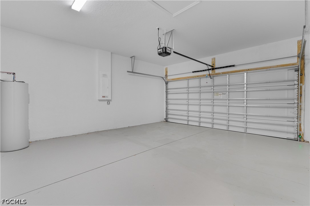3 Bed Duplex for Sale in Lehigh Acres, photo 11