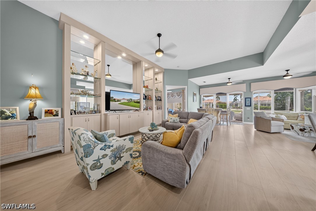 3 Bed Waterfront Home for Sale in Village Walk, photo 11