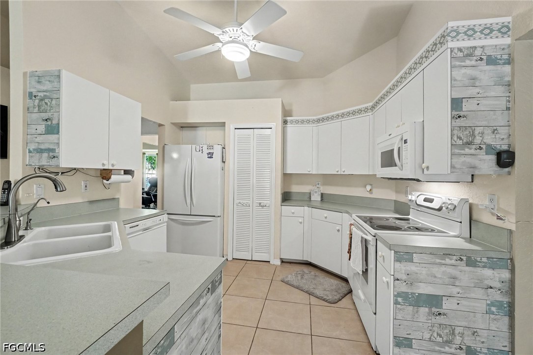 3 Bed Pool Home for Sale in Cape Coral, photo 11