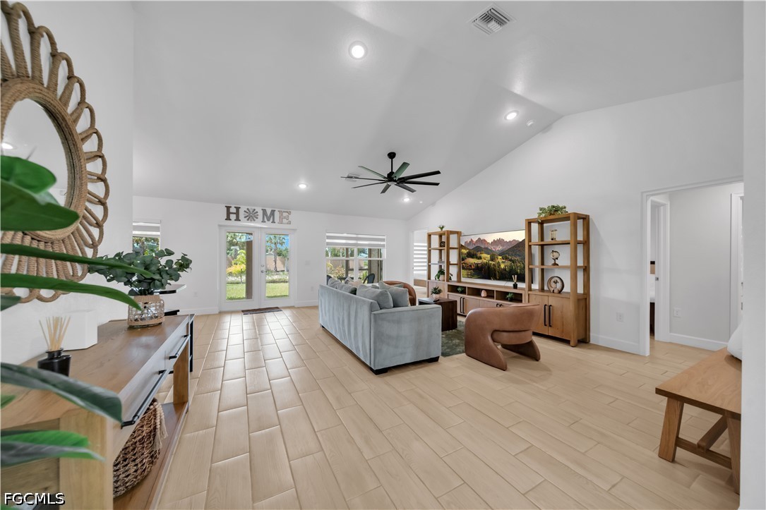 4 Bed Waterfront Home for Sale in Cape Coral, photo 11