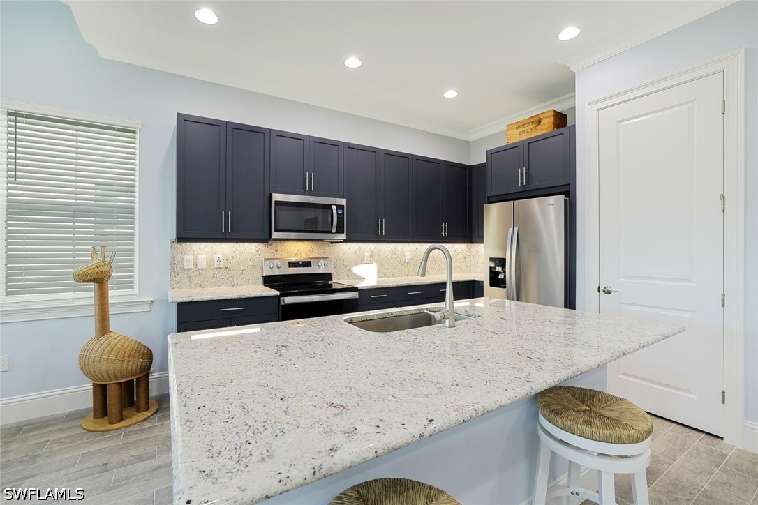 2 Bed Attached for Sale in Naples, photo 11