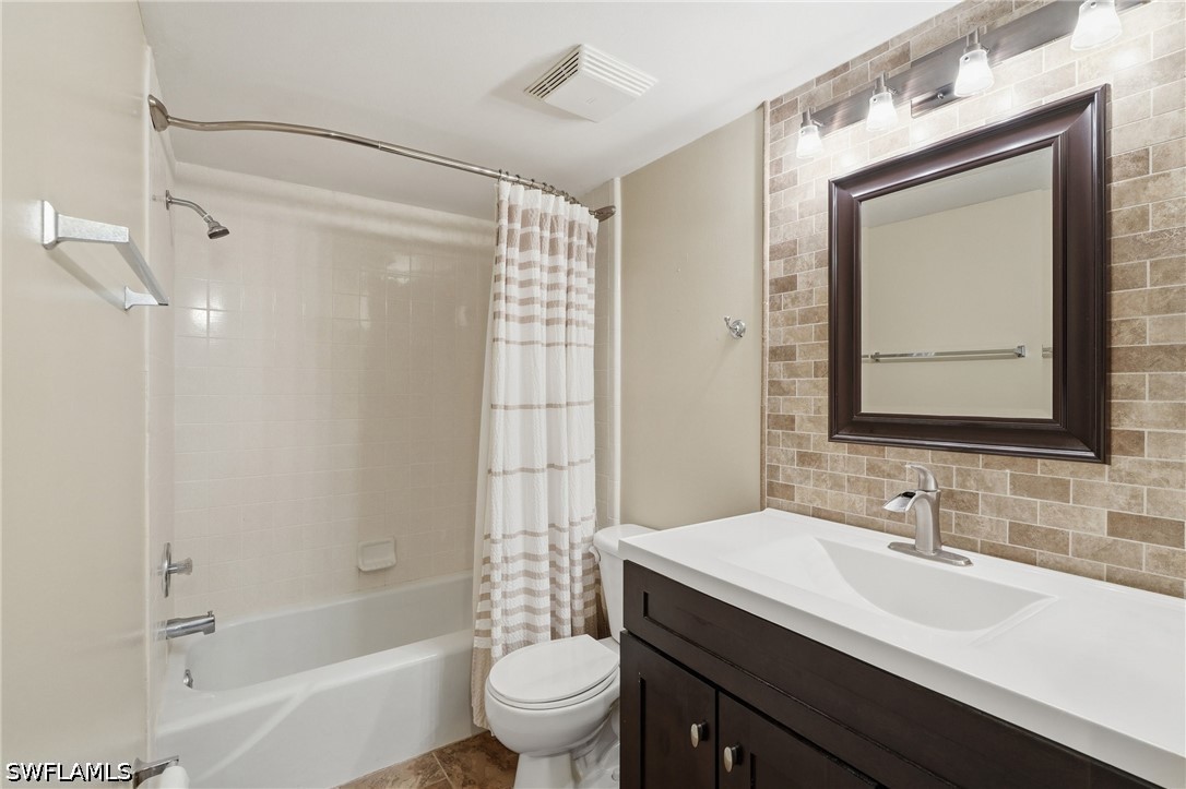 2 Bed Waterfront Home for Sale in Naples, photo 11