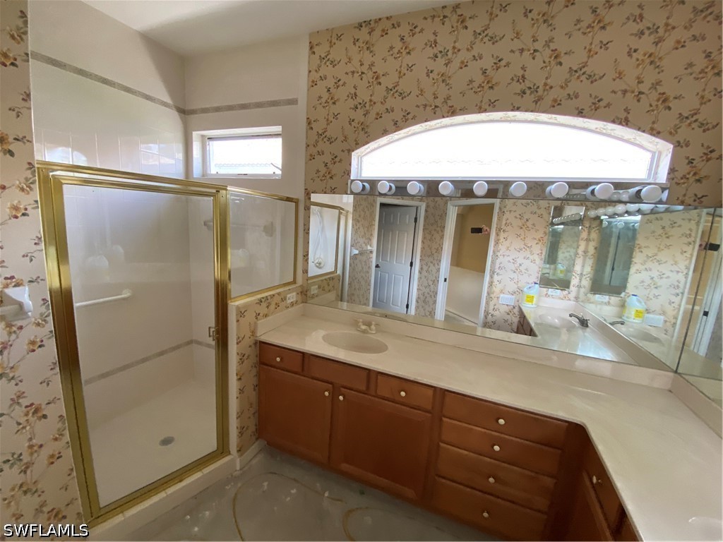 2 Bed Pool Home for Sale in Naples, photo 11
