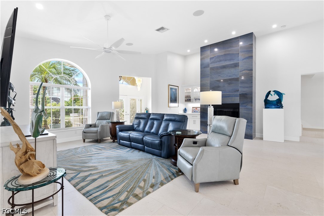 3 Bed Pool Home for Sale in Cape Coral, photo 11