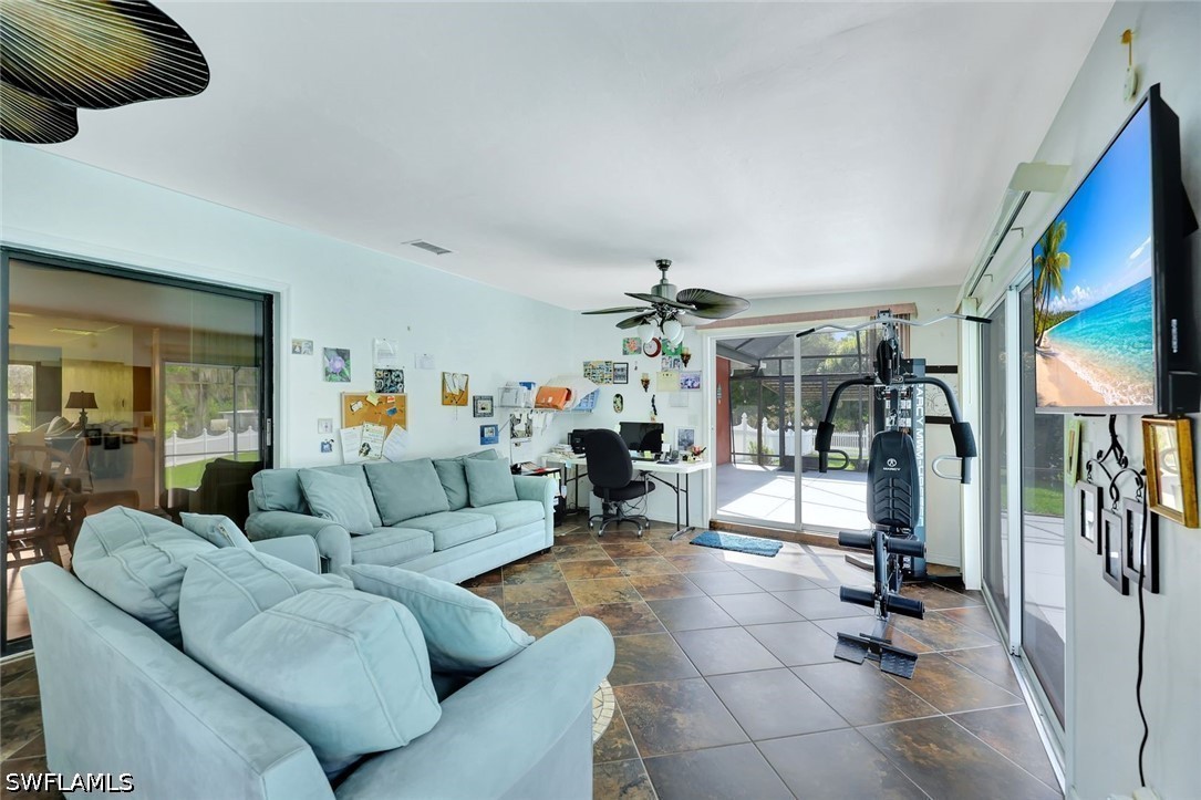 3 Bed Pool Home for Sale in Naples, photo 11