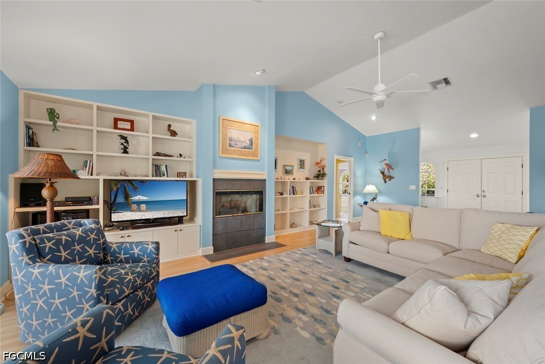 3 Bed Pool Home for Sale in Sanibel Bayous, photo 11