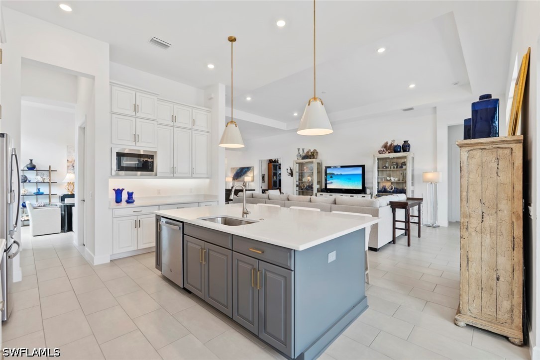 3 Bed Pool Home for Sale in Naples, photo 11