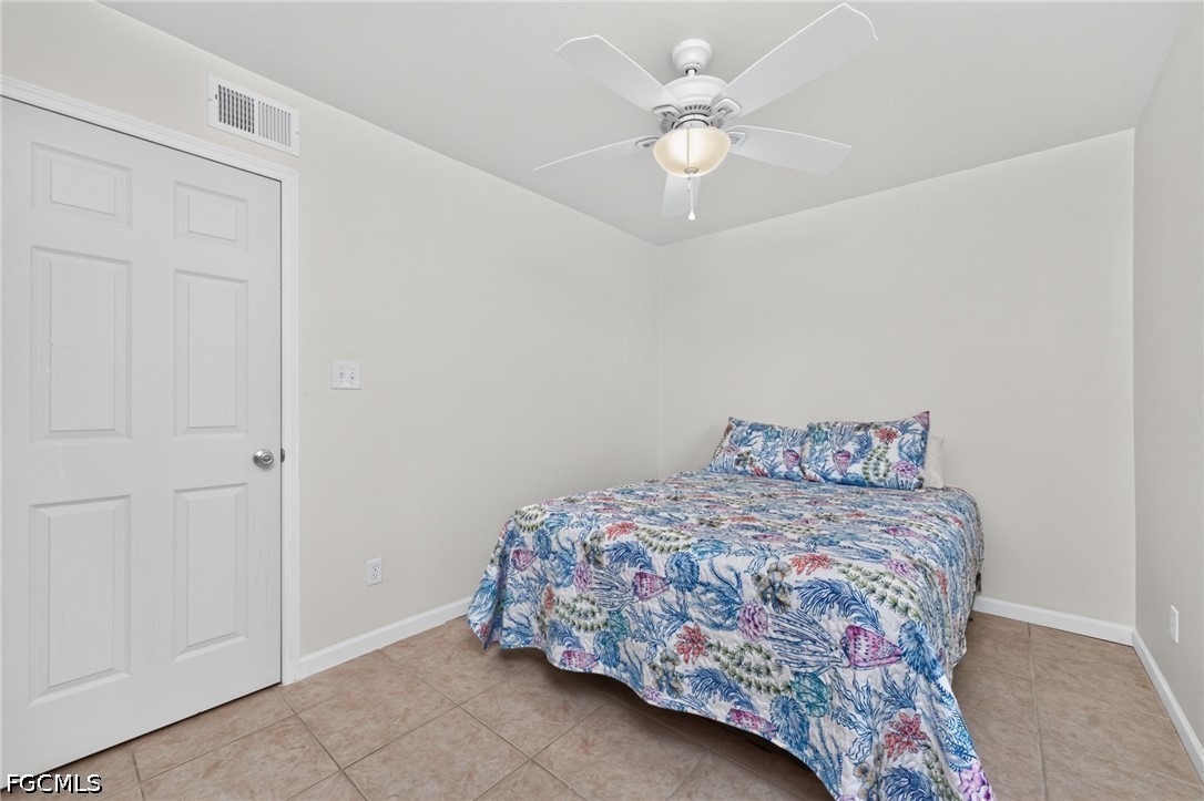 2 Bed Waterfront Home for Sale in Port Charlotte, photo 11