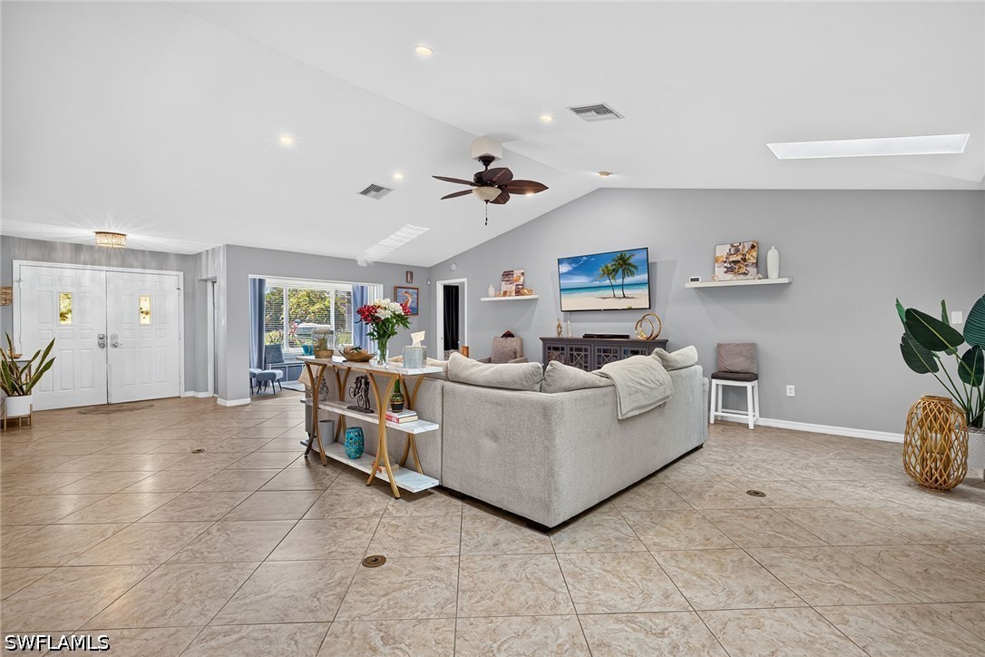 3 Bed Pool Home for Sale in Bonita Farms, photo 11