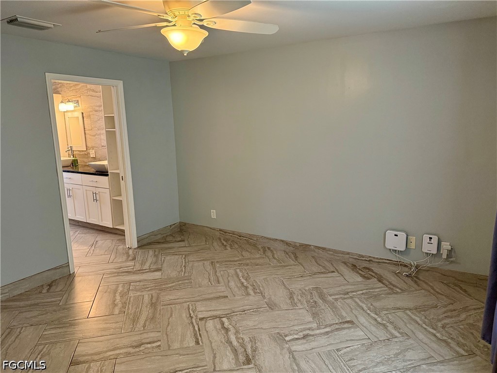 3 Bed SingleFamilyResidence for Sale in Cape Coral, photo 11
