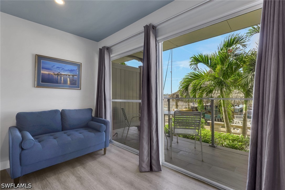Waterfront Home for Sale in Cove Inn, photo 11