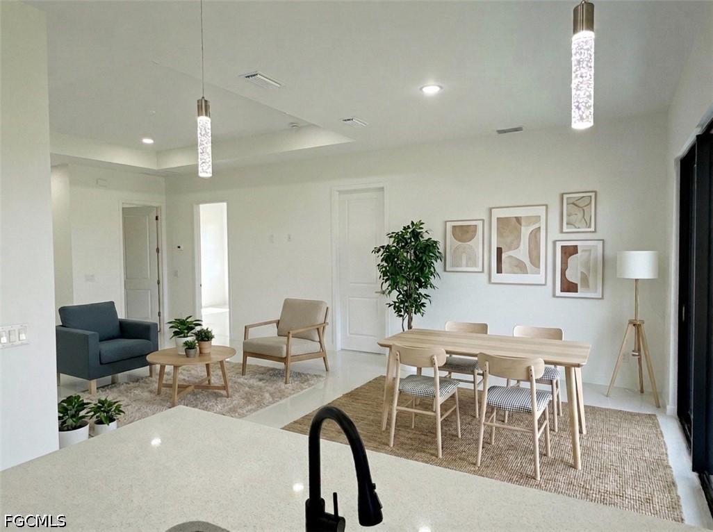 4 Bed SingleFamilyResidence for Sale in Cape Coral, photo 11