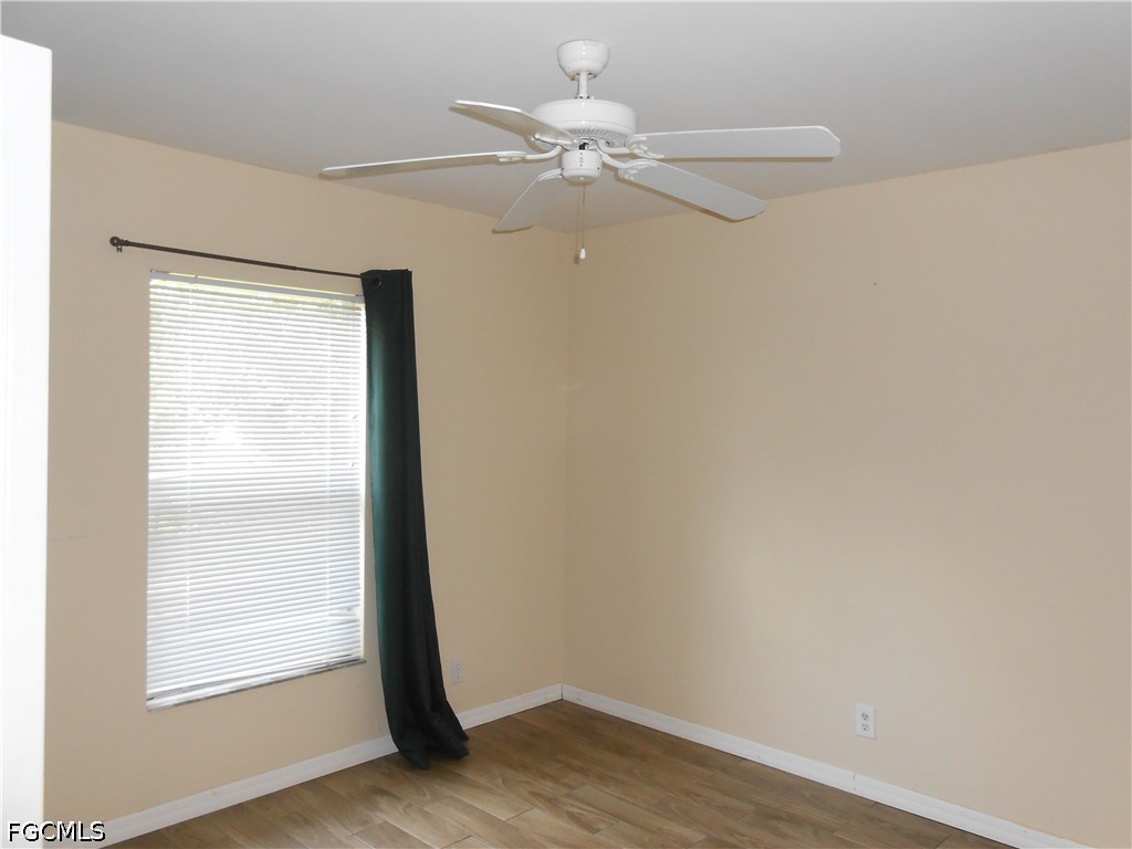 3 Bed SingleFamilyResidence for Sale in Lehigh Acres, photo 11