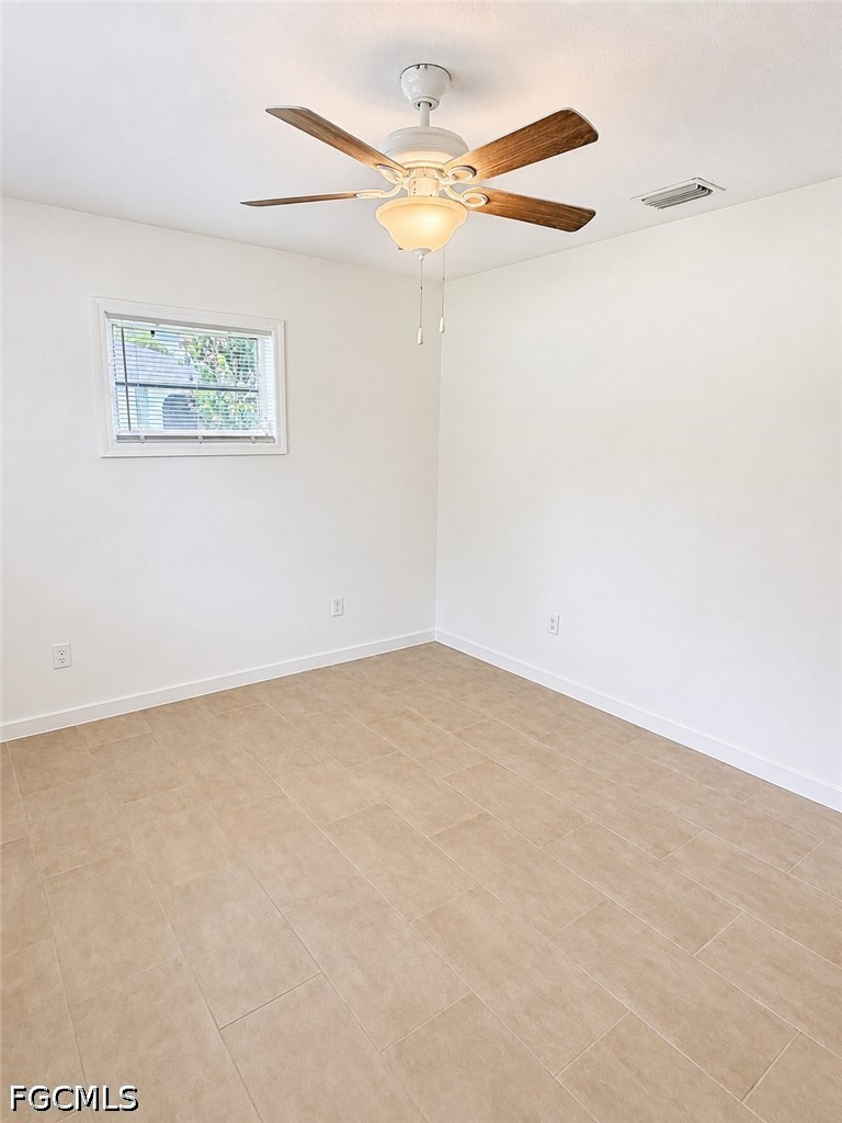 2 Bed SingleFamilyResidence for Sale in Punta Gorda, photo 11