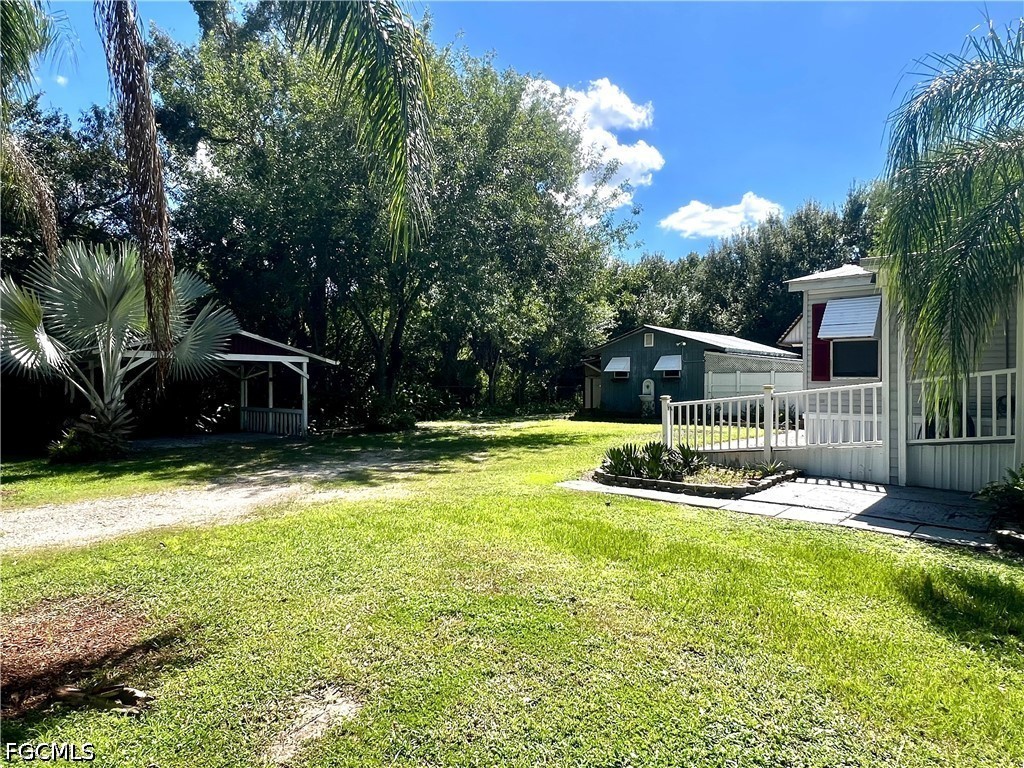 3 Bed ManufacturedHome for Sale in Labelle, photo 11