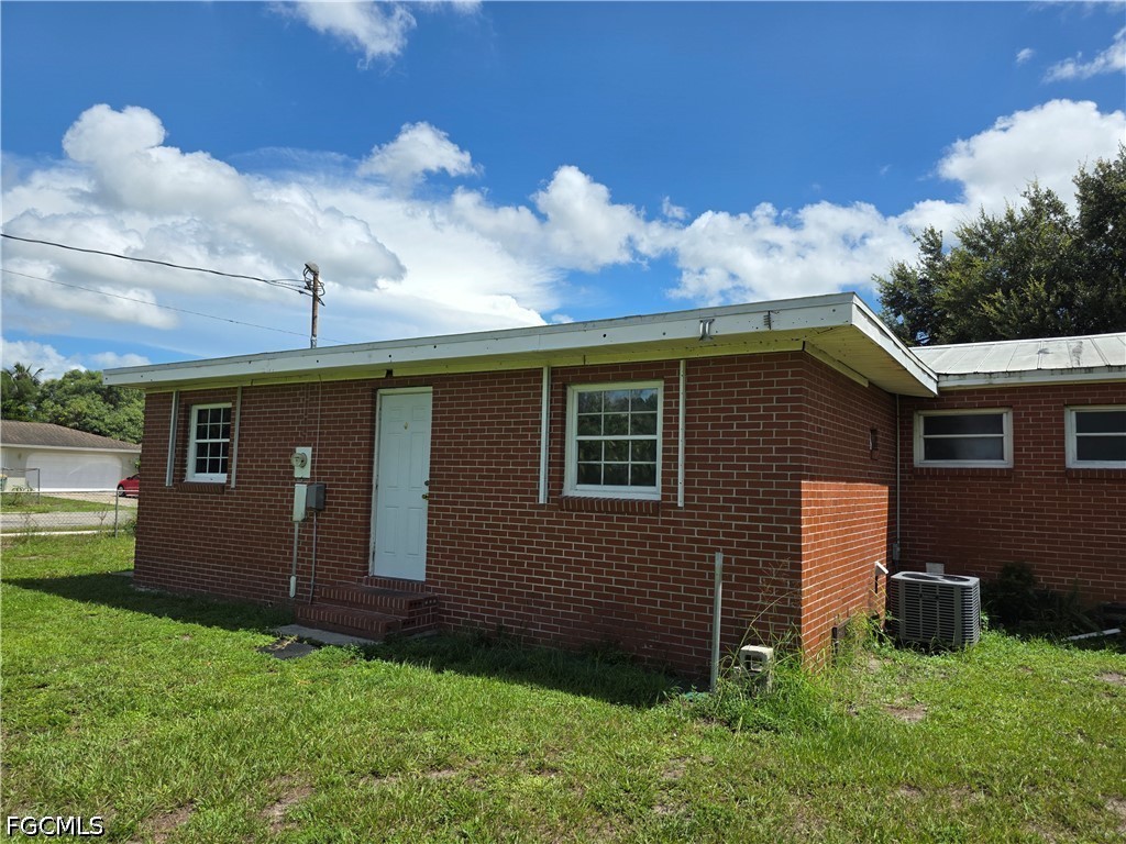 3 Bed SingleFamilyResidence for Sale in Immokalee, photo 11