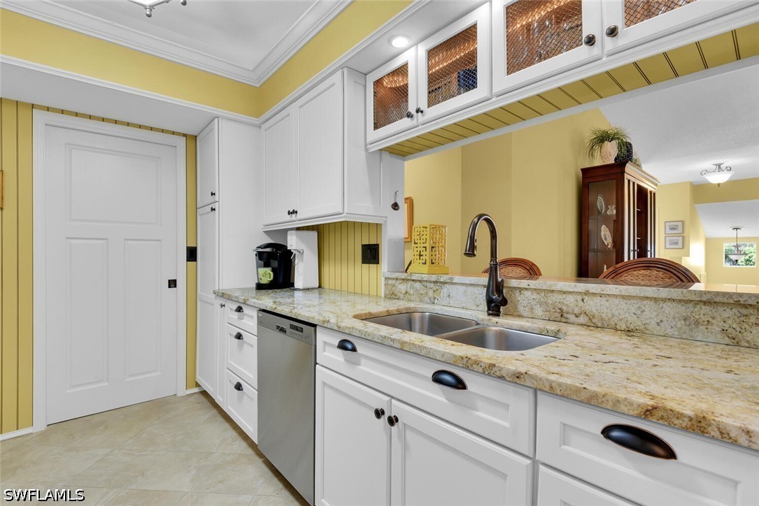 3 Bed Waterfront Home for Sale in Naples, photo 11