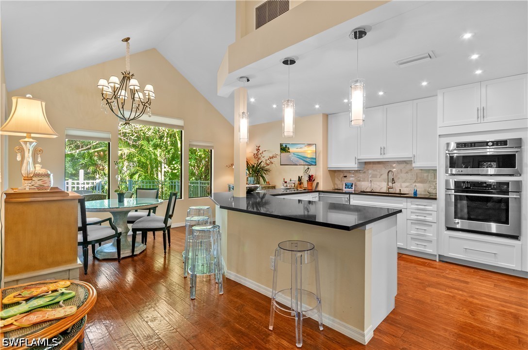 2 Bed Detached for Sale in Naples, photo 11