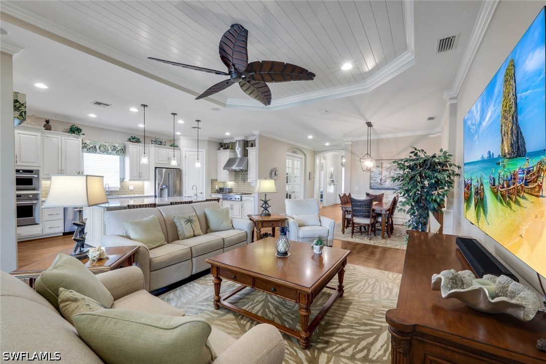3 Bed Pool Home for Sale in Naples, photo 11