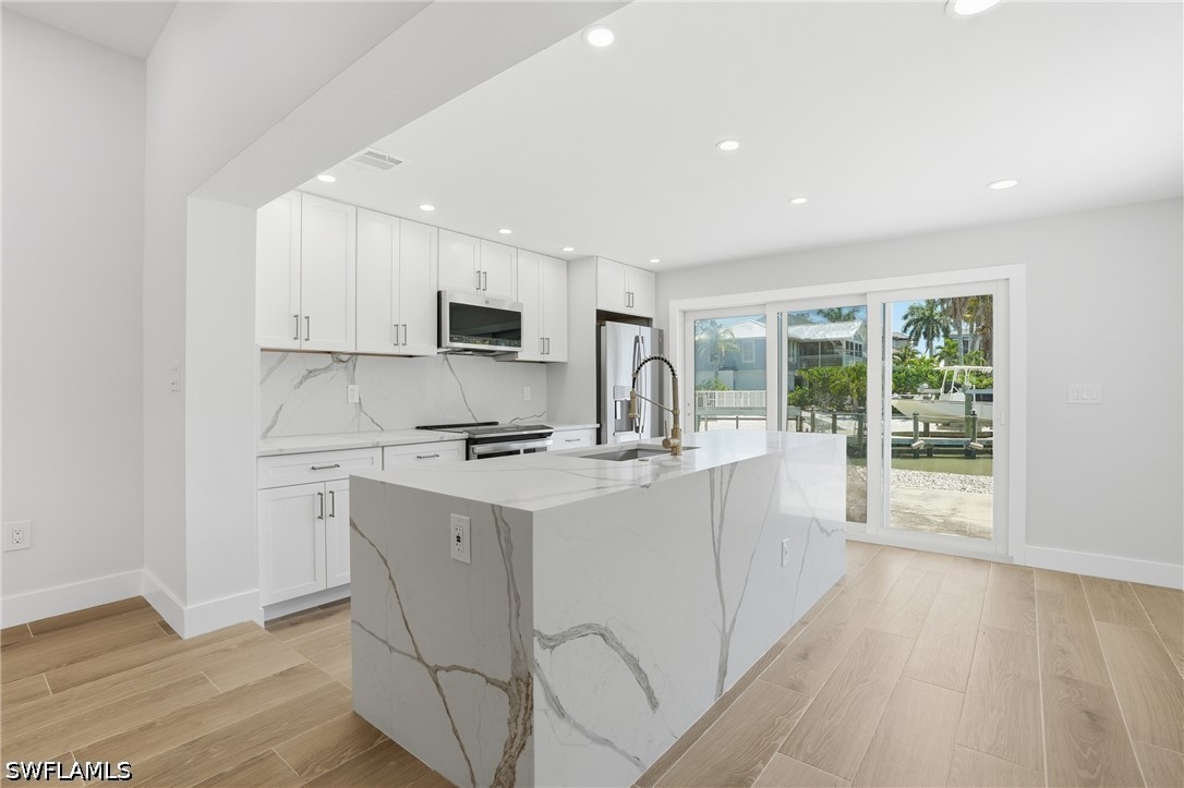 3 Bed Waterfront Home for Sale in Laguna Shores, photo 11