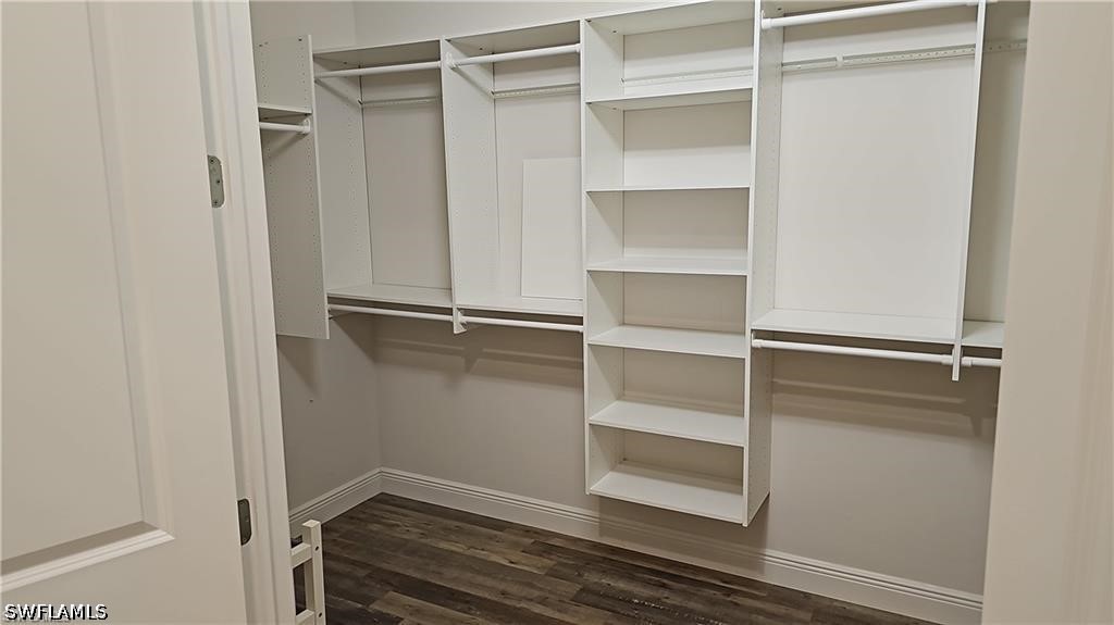 3 Bed Attached for Sale in Naples, photo 11
