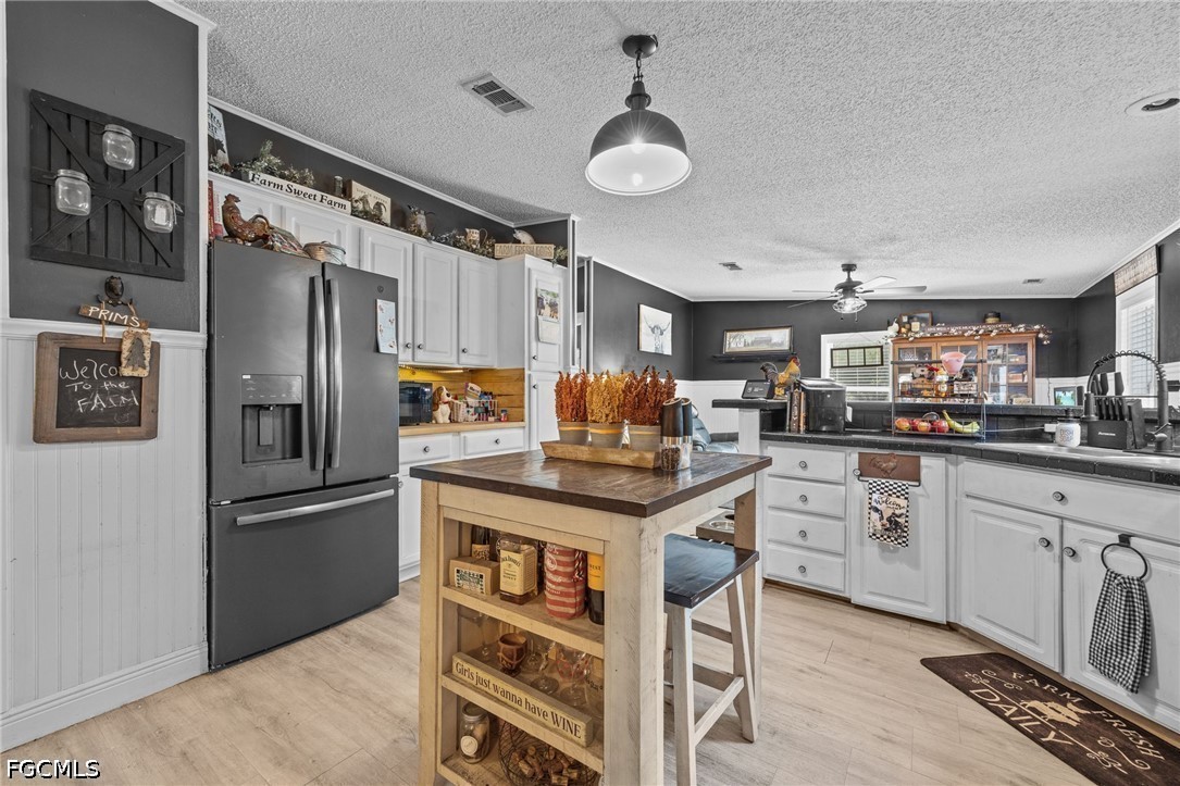 3 Bed ManufacturedHome for Sale in Not Applicable, photo 11