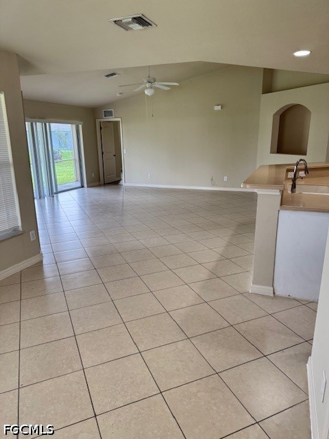 3 Bed SingleFamilyResidence for Sale in Cape Coral, photo 11
