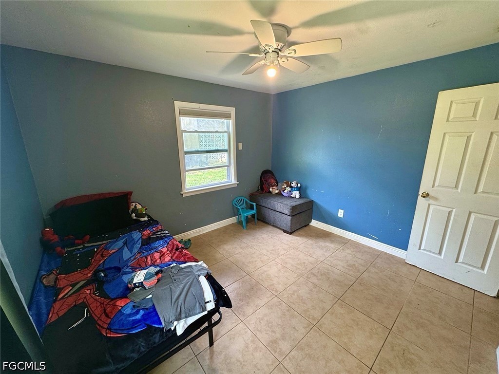 3 Bed SingleFamilyResidence for Sale in Sengs Subd, photo 11