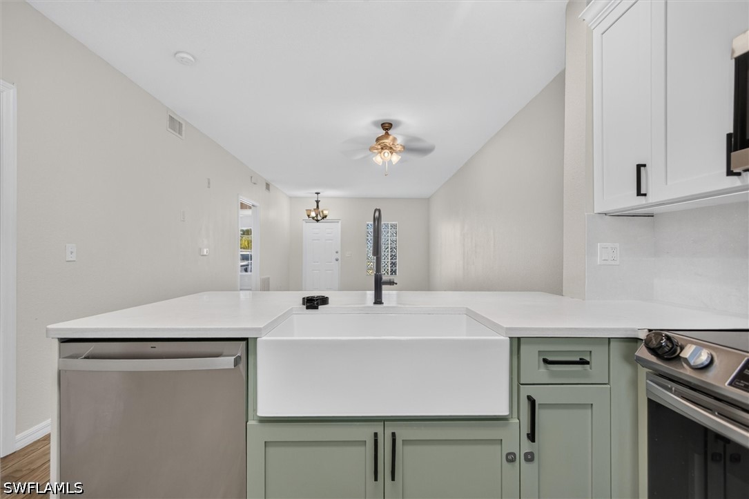 2 Bed Condominium for Sale in Fort Myers, photo 11