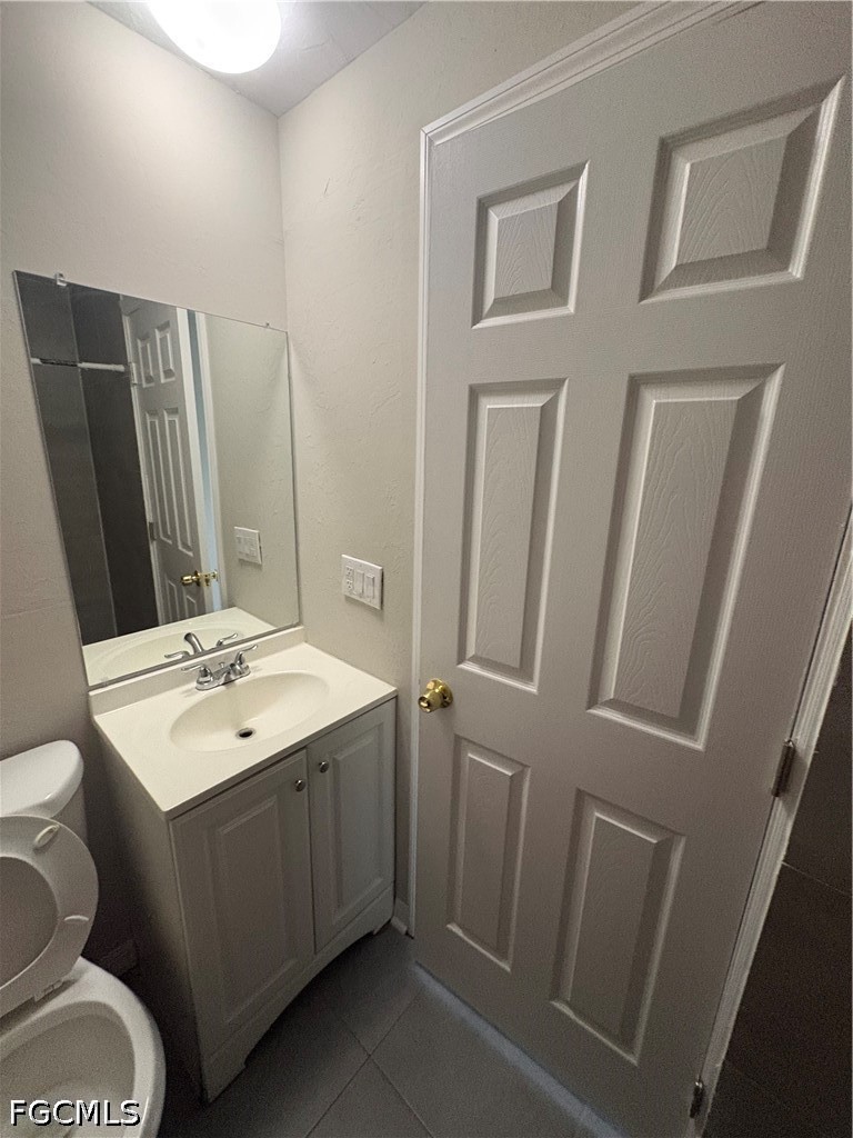 3 Bed Triplex for Sale in Fort Myers, photo 11